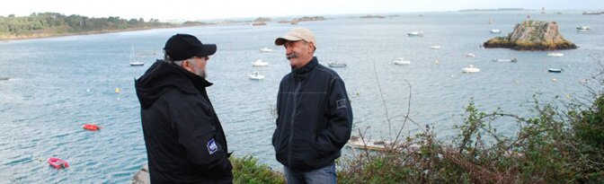 Rencontrez les gens du pays avec notre audioguide GPS de randonnée les 7 Merveilles du Littoral et Yvon Etienne